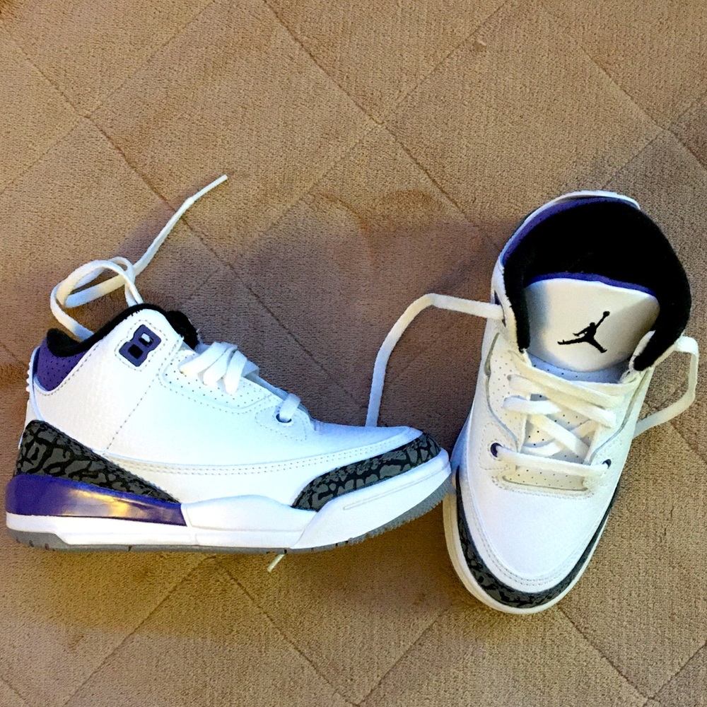 Jordan 3 Retro size 11 White/Purple/Grey